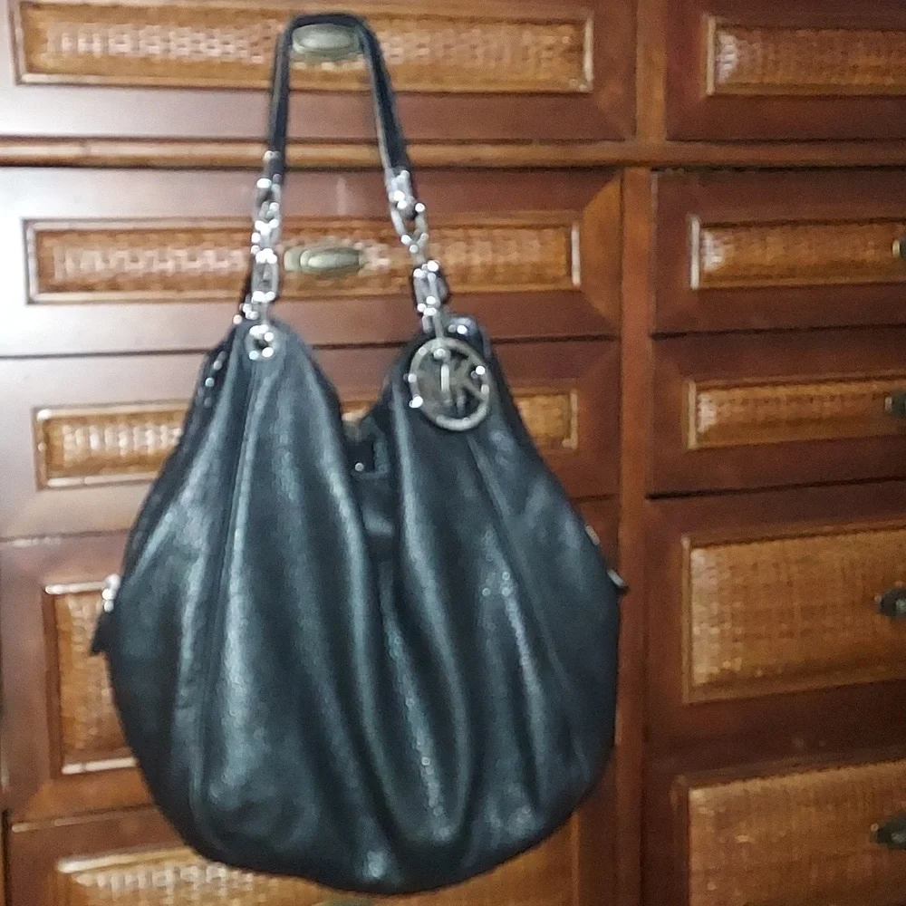 Michael Kors Fulton Hobo Bag - Picture 2 of 16